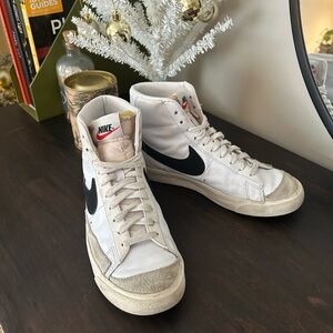 Nike Blazer 77 High Top Sneakers